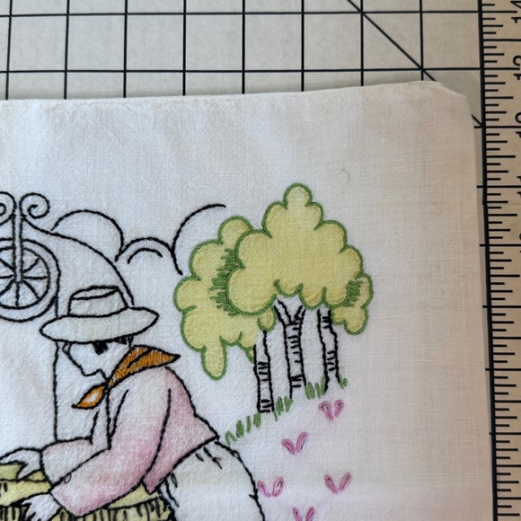 Vintage Hand-Embroidered Pillow & Case– 12' x 16” Farm Couple at the Well Scene - Picture 7 of 14